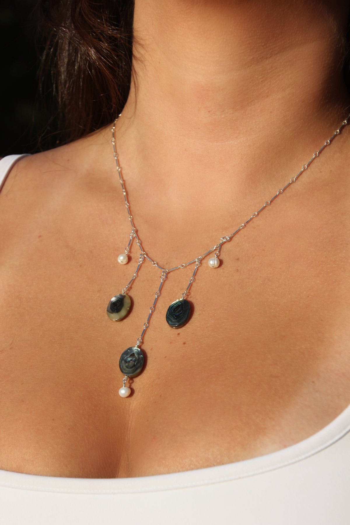 Tidal necklace