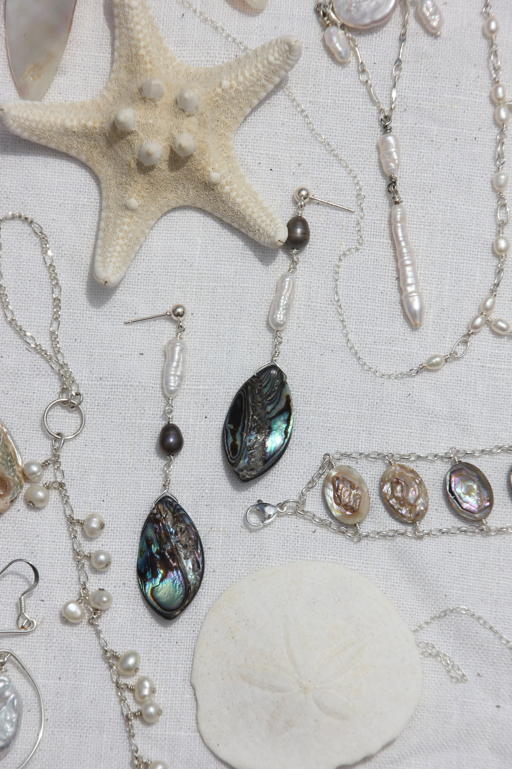 Mosaic pearl earring