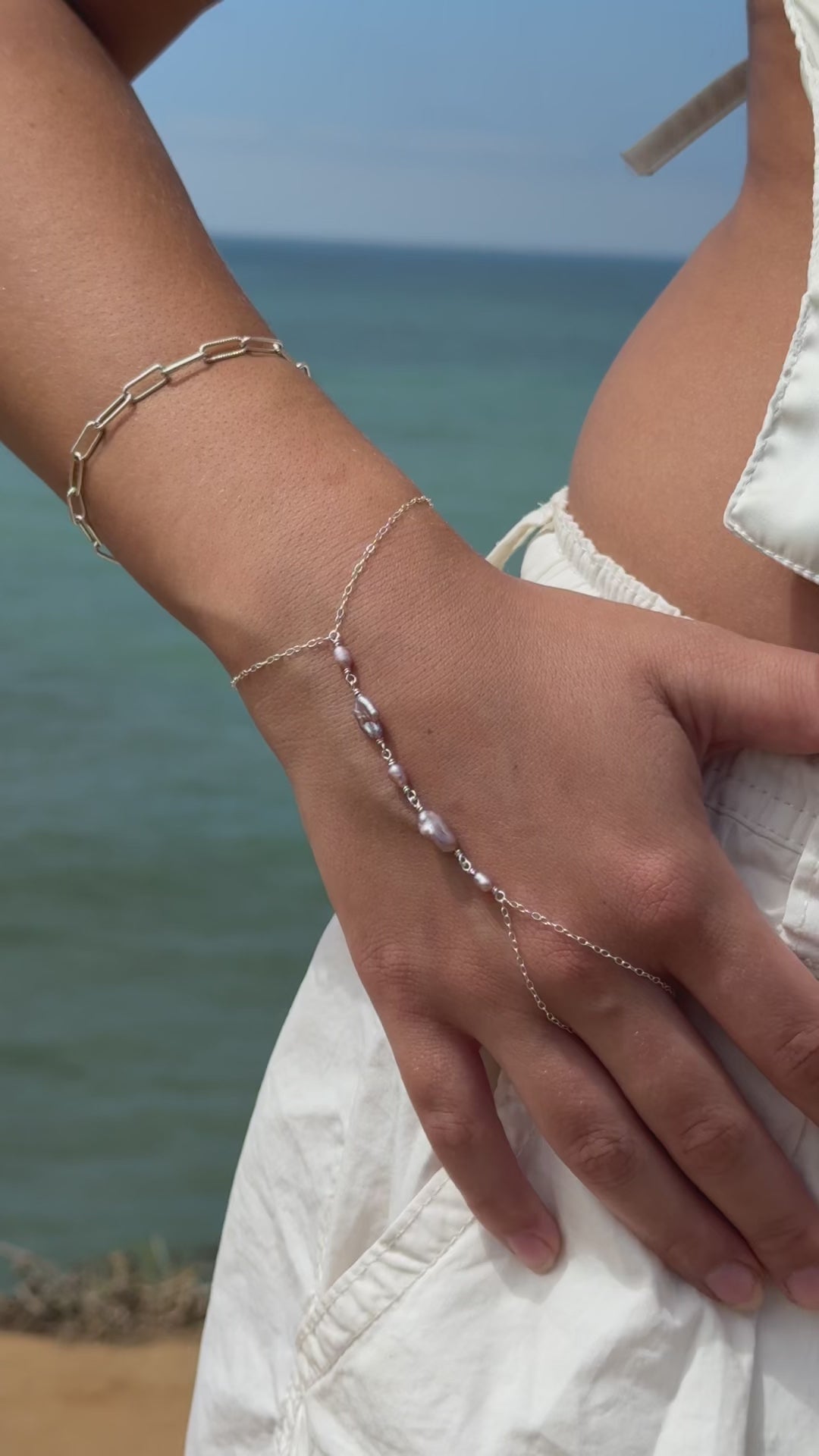 Iris hand chain