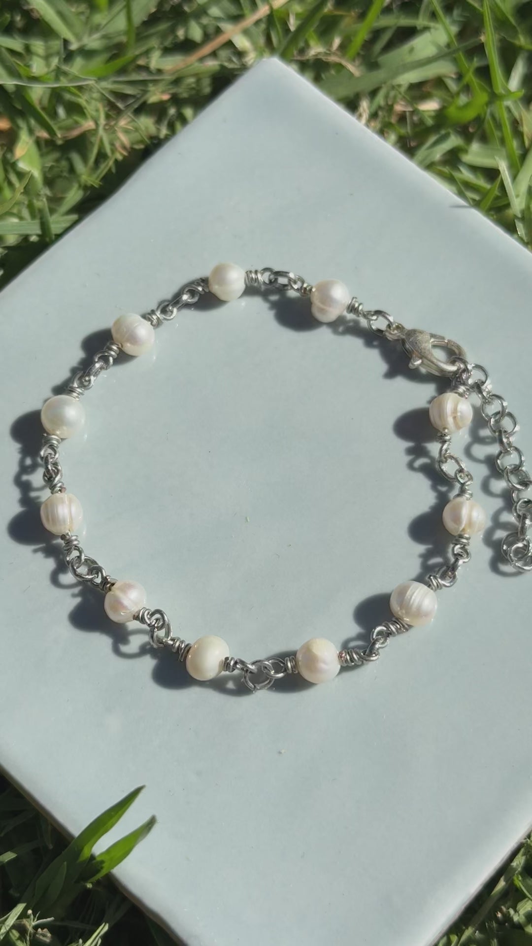 Nacre stack bracelet